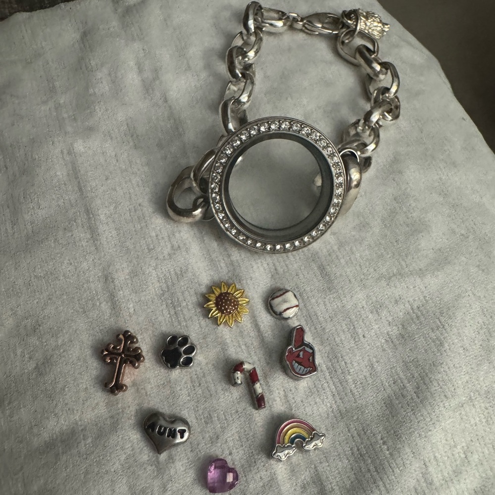 Origami Owl Charm Bracelet with 9 Charms